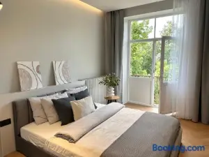 Silver Apartment