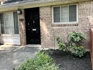 Cozy 1-bedroom apartment close to DC