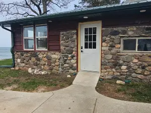 Waterfront Green Bay/Door County 3BR