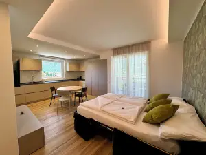 Adige Apartments