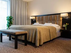 Hotel Avance