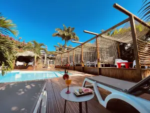 Tropicana Suites