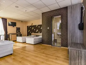 Hotel City
