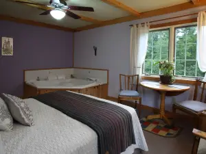 Poplar Creek Guesthouse