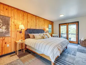 3 Mi to Dtwn: Mtn-view Retreat in Hot Springs!