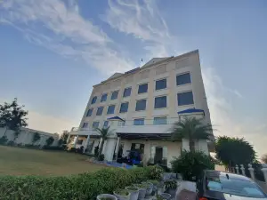 Hotel Shivanand Palace
