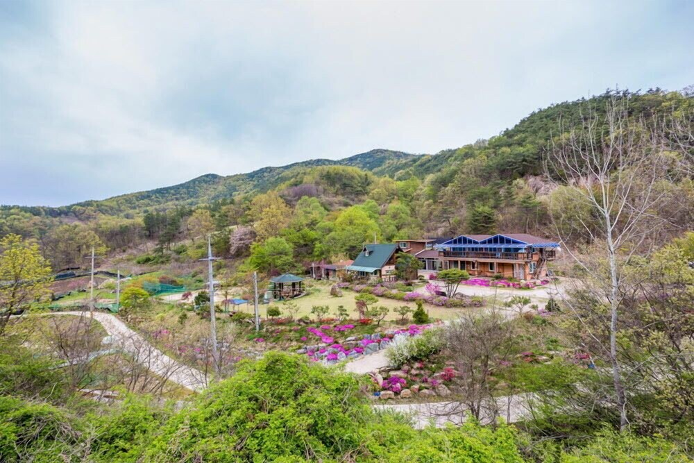 Geumsan-gun Fitness Friendly Rentals - South Chungcheong Province, South  Korea