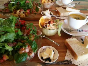 Cafe&Cottage Banni Naturals