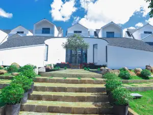 HILL FARM VILLAS_GARDEN VILLA 2PN GẦN HỒ NGỌC
