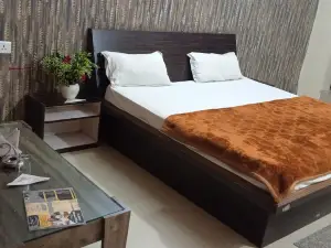 Hotel Shree Shine