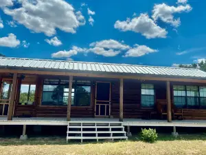 Peaceful Cabin with Views on 40 Acres - Serenity Ranch!
