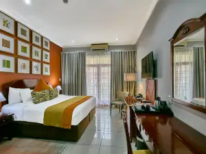 Cresta Marang Gardens Hotel