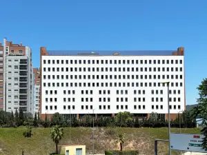 Loop Homes Tower Burjassot Hotel