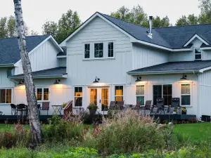 Snowgoose Pond Bed & Breakfast