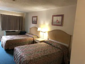 Red Maple Inn