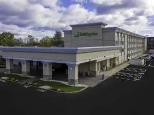 홀리데이 인 & 스위트 보스턴 피바디