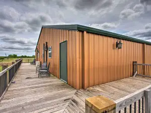 The Copper Roost Lake Texoma Escape with Hot Tub