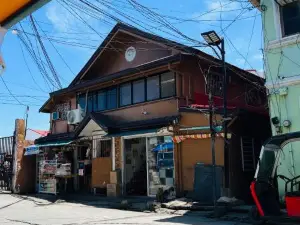 RJ Travellers Inn