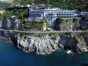 Hotel Club 2 Torri