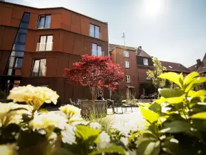 Onno Hotel by Norman