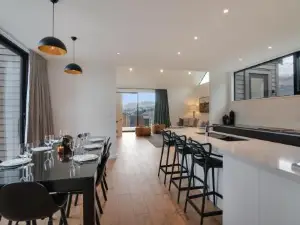 4 Stockyard Lane by Sotheby's Luxury Rental Homes