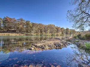 Riverfront Getaway w/ Treehouse, Fire Pit & Deck!