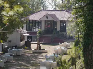Terrace Hills Resort Murree