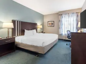 Best Western St. Clairsville Inn  Suites