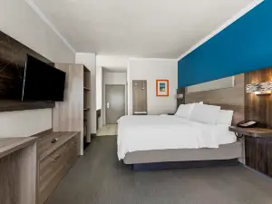 Holiday Inn Express Saint Simons Island