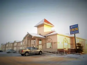 Aurora Park Inn & Suites