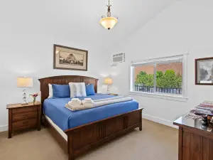 Crescent Bay Condo 207