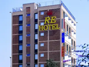 Hotel Re