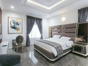 Phoenix Luxury Apartments