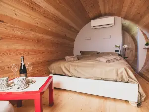 Rifugio DiVino - Dormire in Una Botte - Esperienza Unica di Glamping