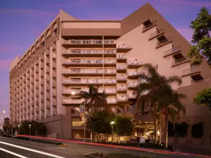 Hyatt Centric Delfina Santa Monica