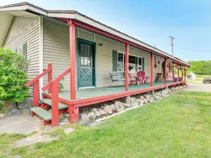 5-acre Kingston Getaway: Pond, Peacocks & Fire Pit