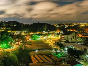 Pine View Hotel Dalat