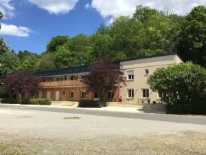 Logis Hôtel les Tilleuls