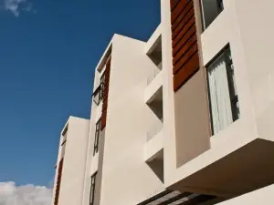 Studio 213 - Ebene Square