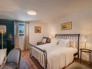 Villa Manda Korina - Three-Bedroom Villa with Private Pool