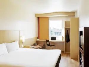 イビス オビエド