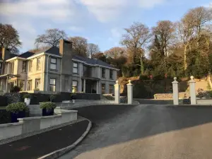 Luxurious Studio Apartment in Fahan Co Donegal