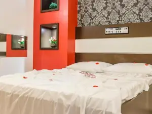 Motel Shampoo (Adult Only)