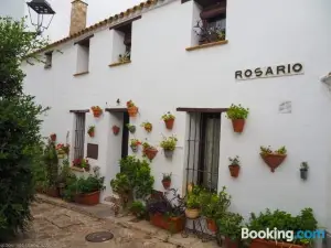 Ochomin Hostel