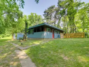 Rustic Cottage with Fire Pit & Private Yard!