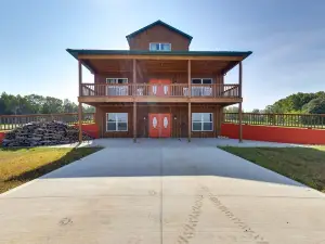 Spacious Franklin County Retreat on 80 Acres!
