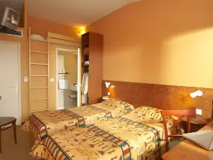 Fasthotel Saint-Amand-Montrond Orval