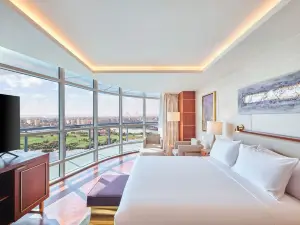 Hilton Cairo Nile Maadi