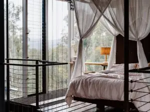 Grand Designs Eco Bush Retreat