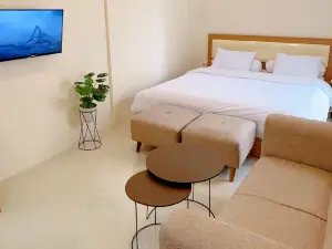 Grand Homestay Singkawang